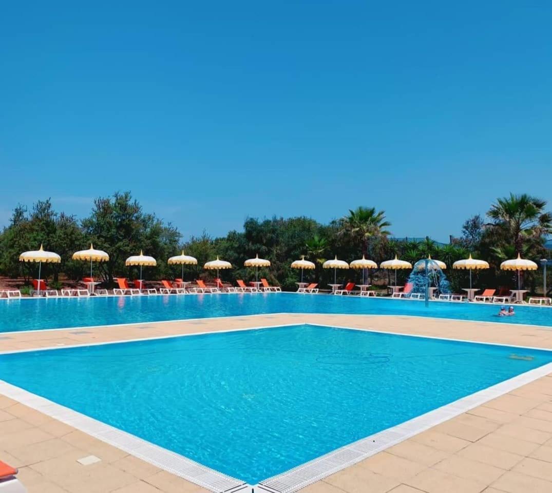 La Porta Del Sole Hotel & Village San Ferdinando Exterior photo